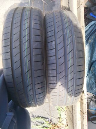 Neumático 175/65 R14 82H los 2 por 50 euros
