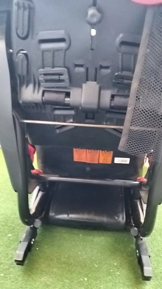 Silla de coche infantil Playxtrem roja con Isofix