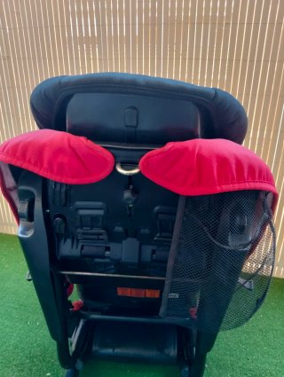 Silla de coche infantil Playxtrem roja con Isofix