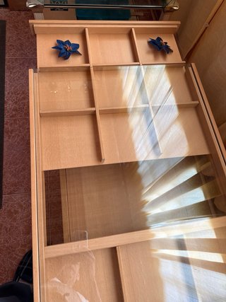 Mesa centro madera y cristal con compartimentos