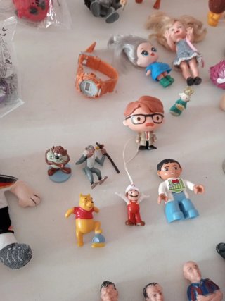Lote 58  figuras juguete plástico