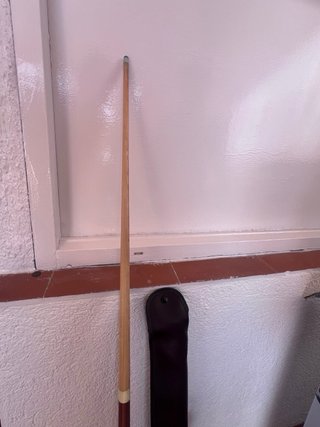 Taco de billar con funda