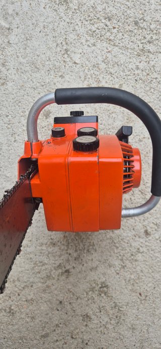 Motosierra echo 302