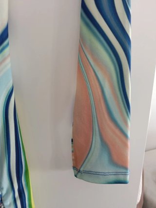 Vestido Bershka estampado multicolor T.XS/S