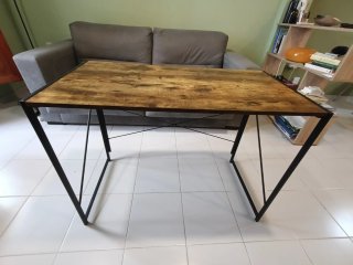 Mesa escritorio madera y metal plegable