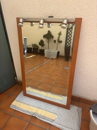 Espejo de baño madera de haya con luces