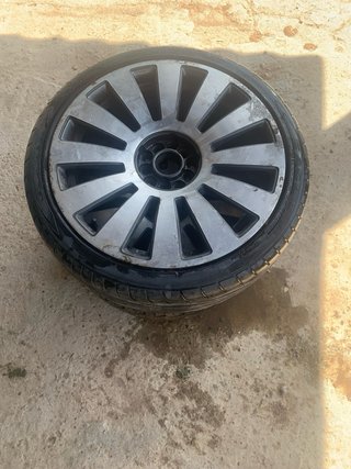 4 Llantas Golf 5