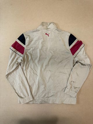 Chaqueta Puma estilo retro beige bloques de color
