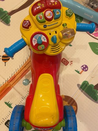 Moto correpasillos Vtech