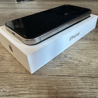 iPhone 15 Pro Max Gris