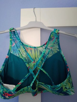 Lote 2 Bikinis Tropical y Color Block