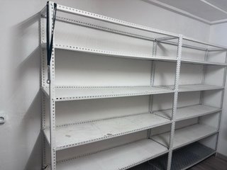 Estantería Metálica Blanca