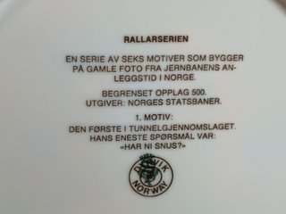 Plato Decorativo Harald Nyggård