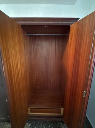Armario clasico de madera