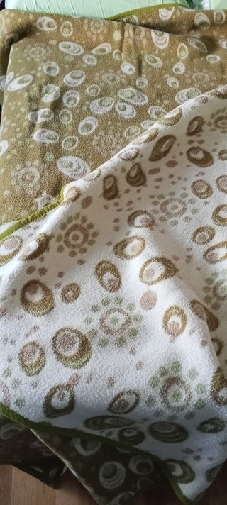 Dos mantas de cama estampadas de 90 CM