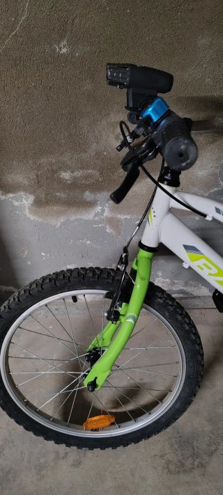 Bicicleta infantil 20 verde y blanca