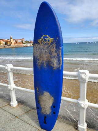 Tabla de surf blanda azul