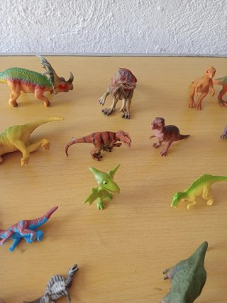Colección 21 figuras dinosaurios PVC