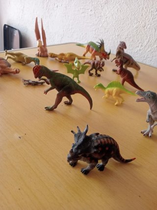 Colección 21 figuras dinosaurios PVC