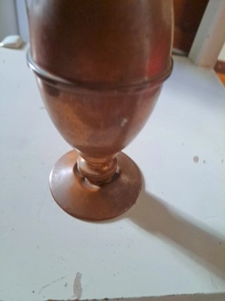 Jarrón pequeño de cobre