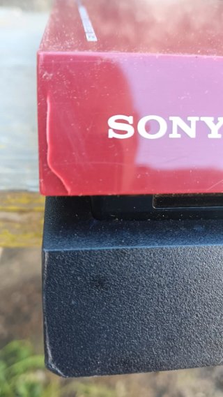 PS4 Limited Edition Metal Gear Solid V