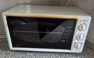 Microondas, tostador y Horno.