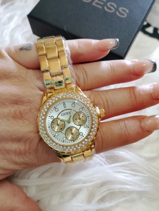Reloj Guess Dorado con Cristales