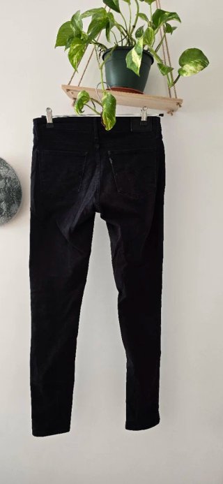 Levi's 711 Skinny Jeans Negros Talla 26