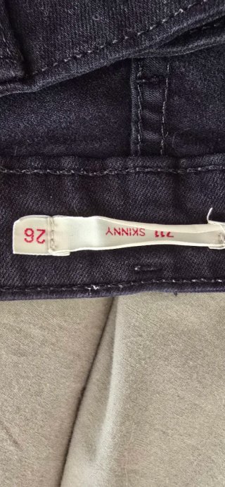 Levi's 711 Skinny Jeans Negros Talla 26