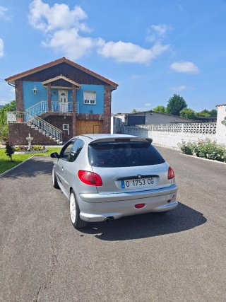 Peugeot 206 1999