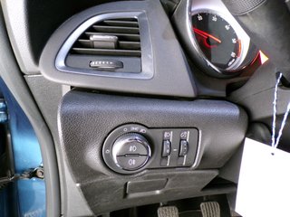 Opel Astra 1.6CDTI 110cv 2016