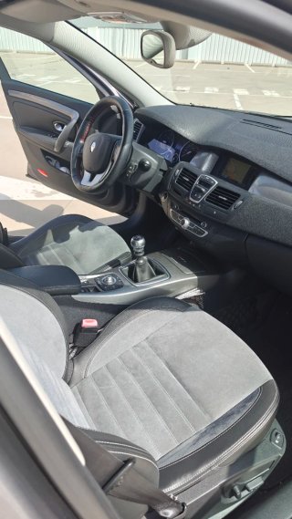 Renault Laguna 2012