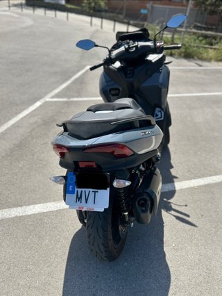 Yamaha Tricity 300 Gris