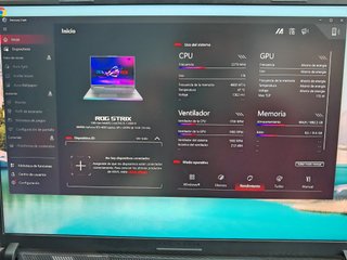 ASUS Rog Strix Scar 18 RTX 4090 240hz