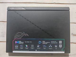 ASUS Rog Strix Scar 18 RTX 4090 240hz