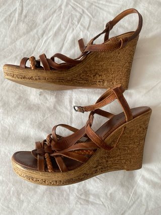 Sandalias André Talla 38 Cuña Marrón
