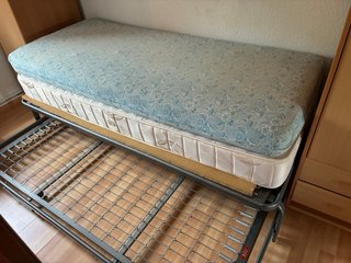 Cama Plegable con Somier Metálico