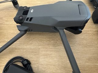 DJI Mavic 3 Drone + Accesorios