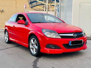 Opel Astra GTC SPORT