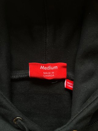Sudadera Supreme Negra