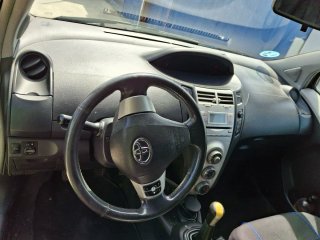 Toyota Yaris 2006