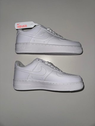 Nike Air Force 1 Talla 40 Blancas