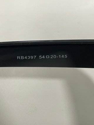 Gafas de sol polarizadas RB4397