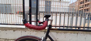 Bicicleta Fixie Negra Ruedas Rojas