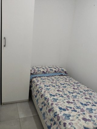 Habitaciónindividual en sant boi