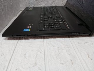 Portatil Lenovo G50-70 (1803)