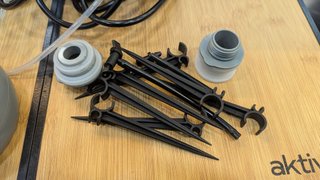 Kit de riego automático por goteo S&M para 10 plantas