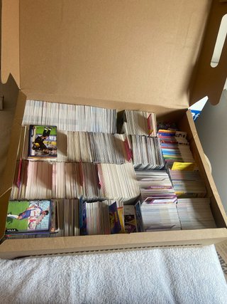Caja de cromos de fútbol