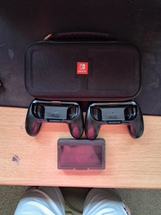 Nintendo Switch V2 Nera