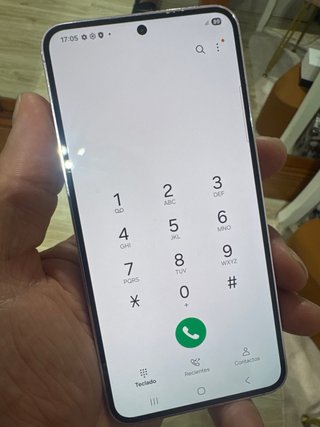 Samsung Galaxy S23 lila